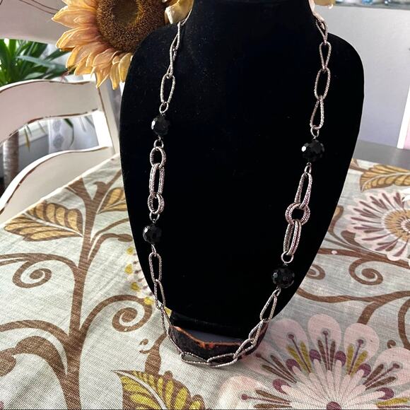 Invicta Chainlink Beaded Necklace - Picture 7 of 7